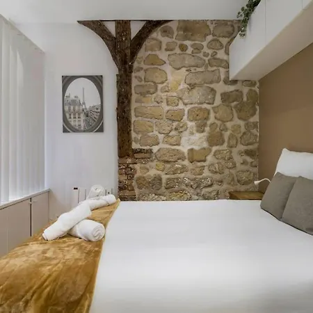 Typical Parisian Studio In Le Marais#4 Pers Exterior photo